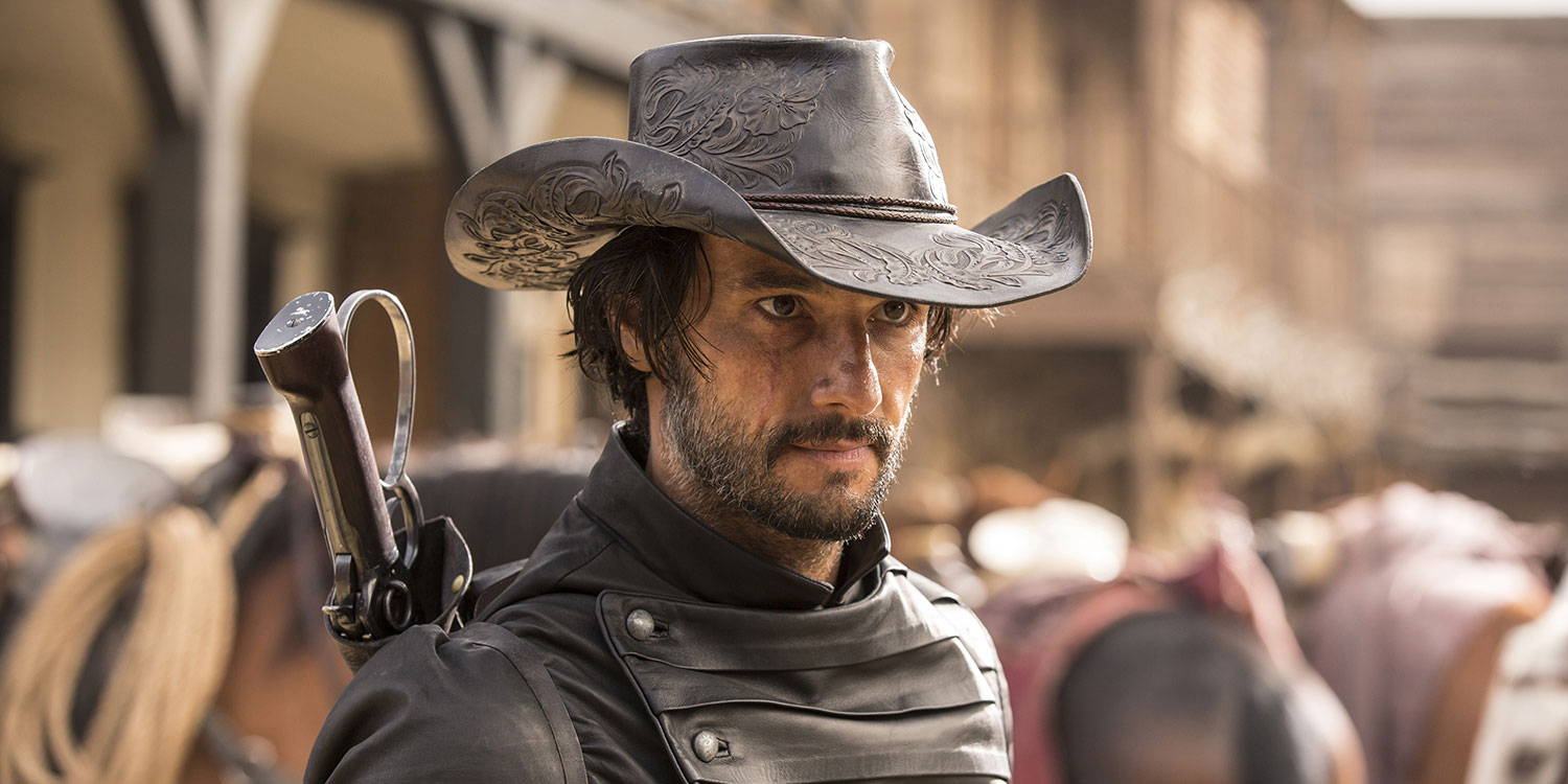 interview westworld star clifton collins jr on vr sci fi westerns