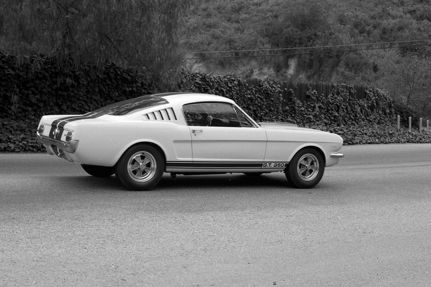 ford mustang history 1965 4