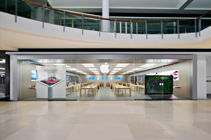 apple store staff fired carindale