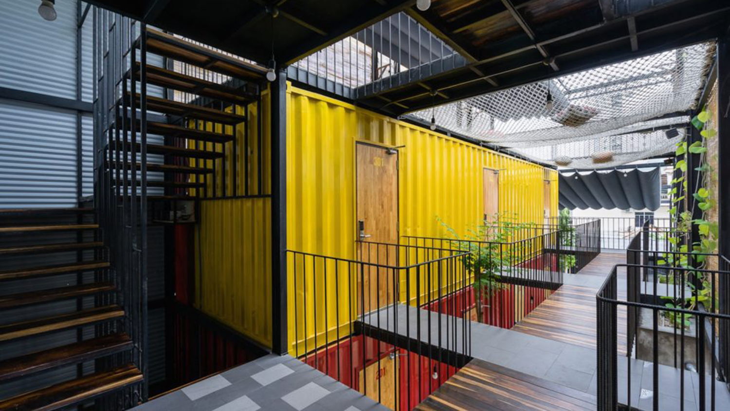 vietnamese shipping container hostel ccasa by tak architects 01