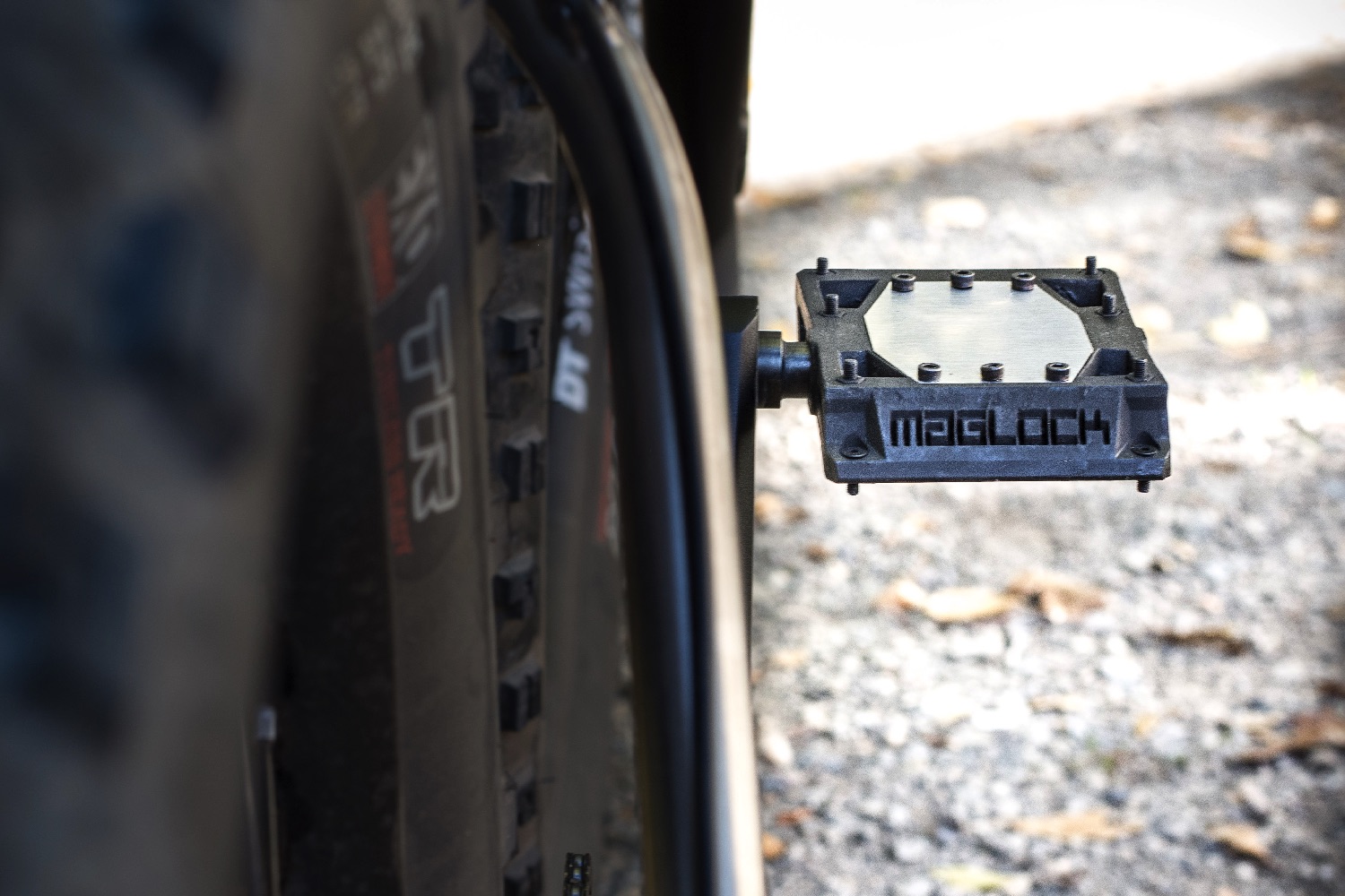 maglock bike pedals kickstarter jh1116 4562