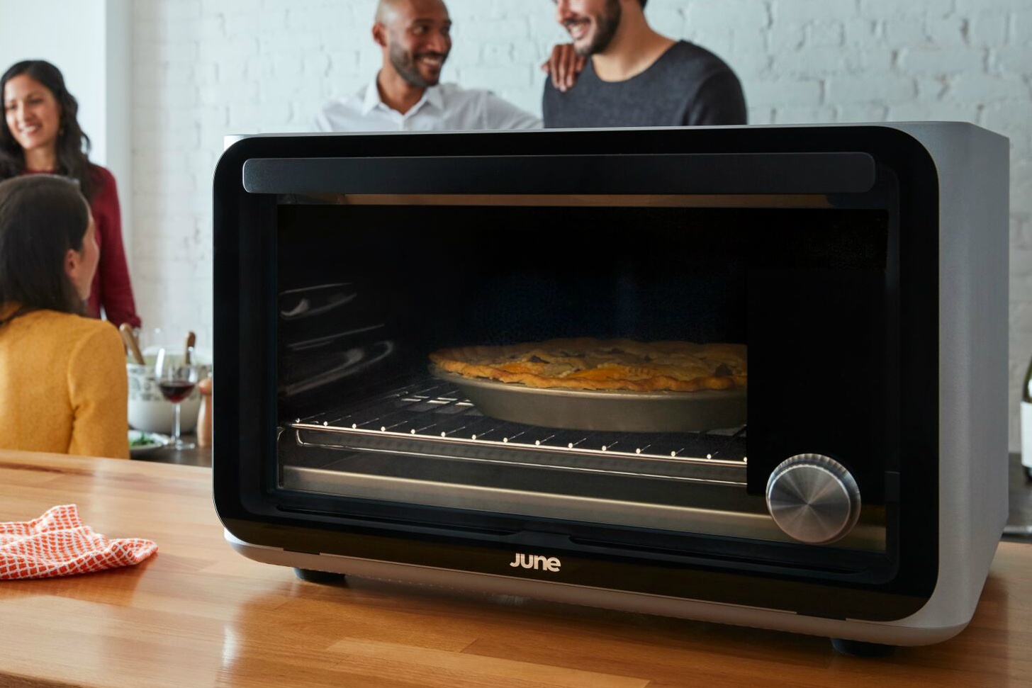 5 reasons you want a voice-controlled microwave