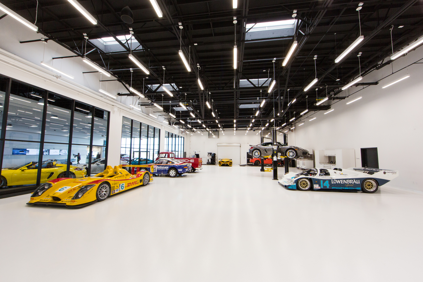 Porsche Experience Center LA