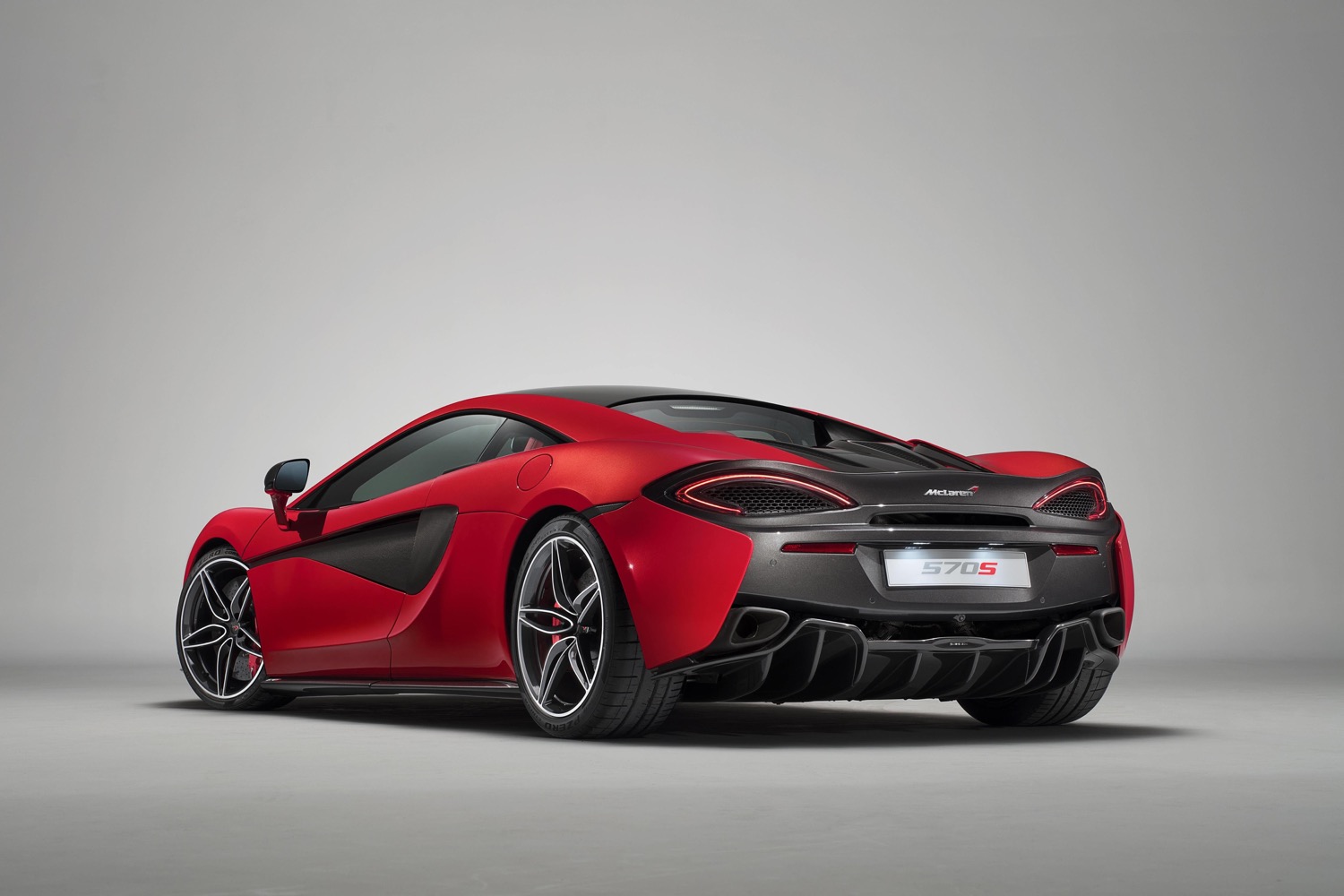 McLaren 570S Design Edition 1