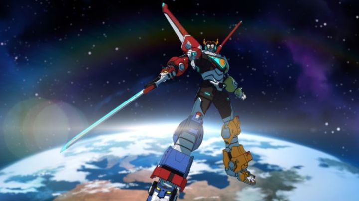 universal pictures voltron movie dreamworks animation