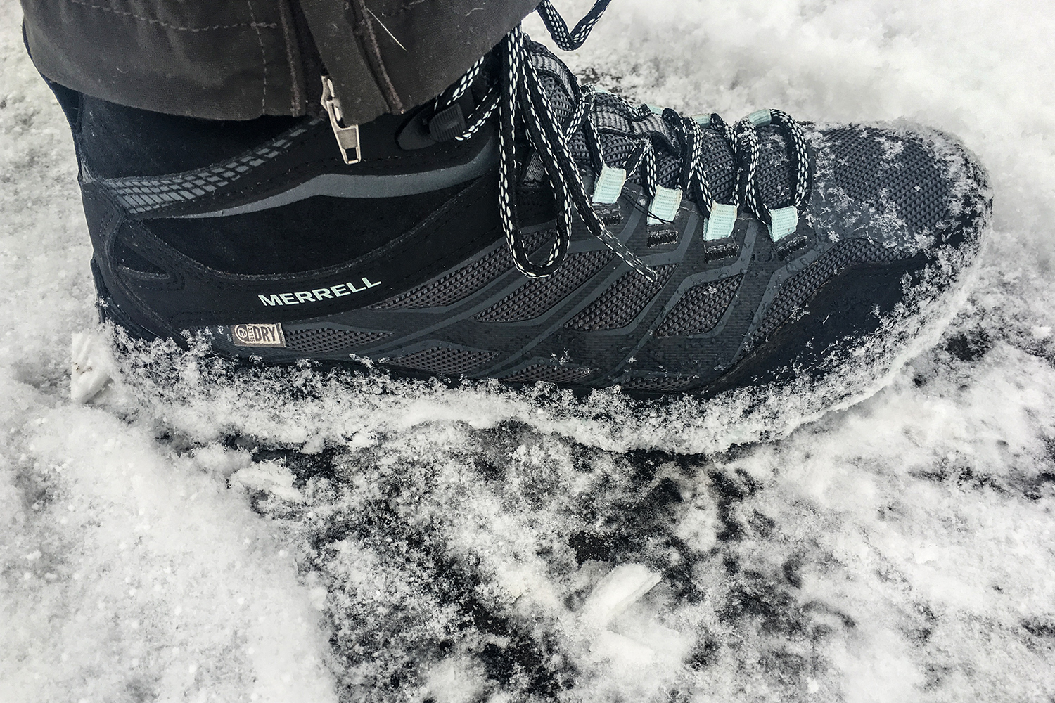 Vibram Grip Sole Review No-Slip Boots 'Stick' To Ice | Digital Trends