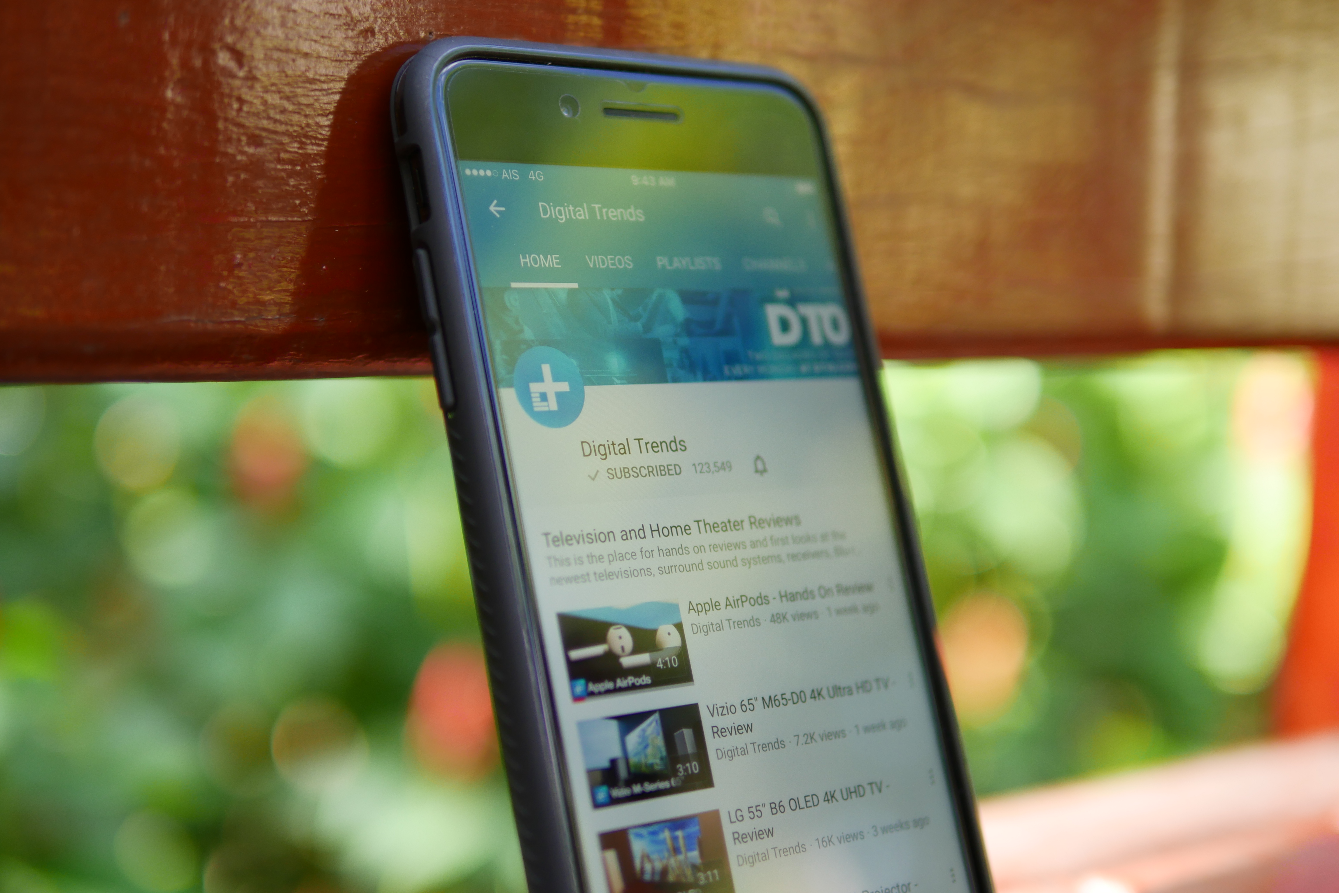 How to Play YouTube in the Background on Android and iOS | Digital Trends