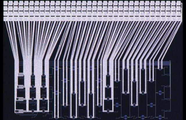 hewlett packard labs moores law hpe optical processor