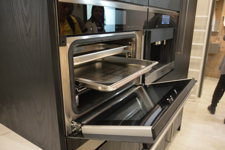 appliance trends kbis 2017 miele 24 inch steam combi oven