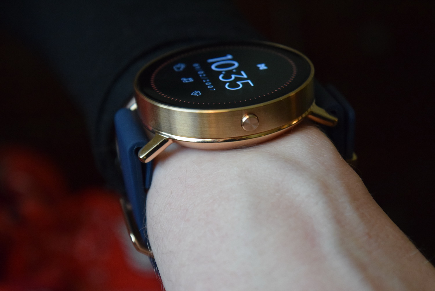 Misfit Vapor smartwatch hands on