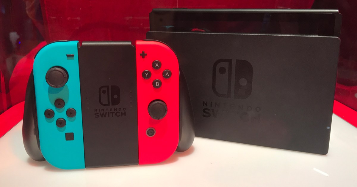 Switch and Wii U Gamepad Size Comparison. : r/NintendoSwitch