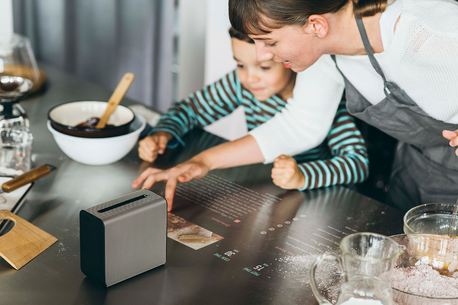 sony xperia touch mwc 2017 01 kitchen gal