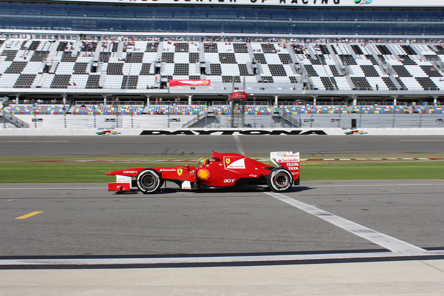 ferrari mondiali 2016 comes to daytona formula 1 track 4