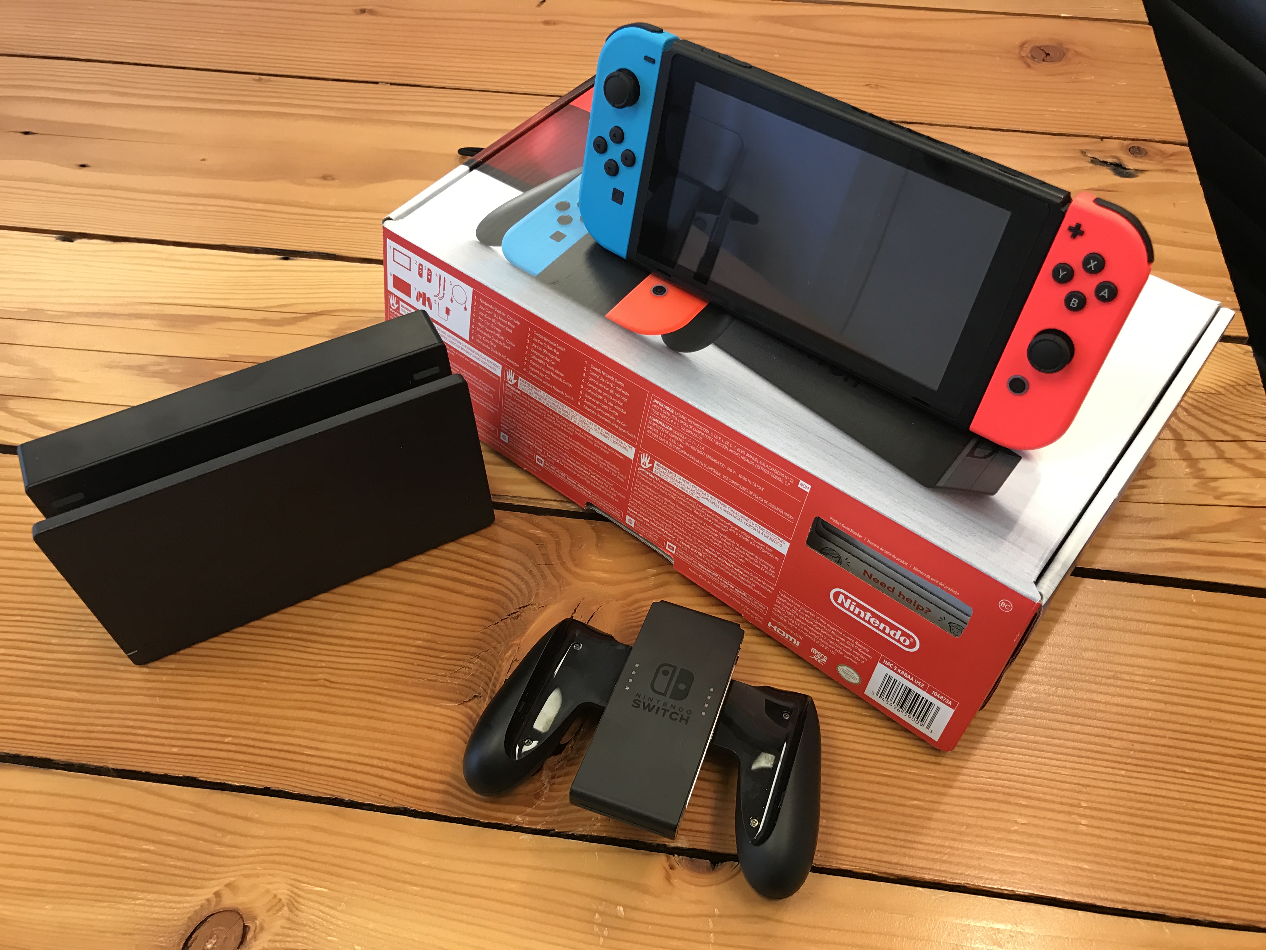 Nintendo Switch OLED model unboxing and review