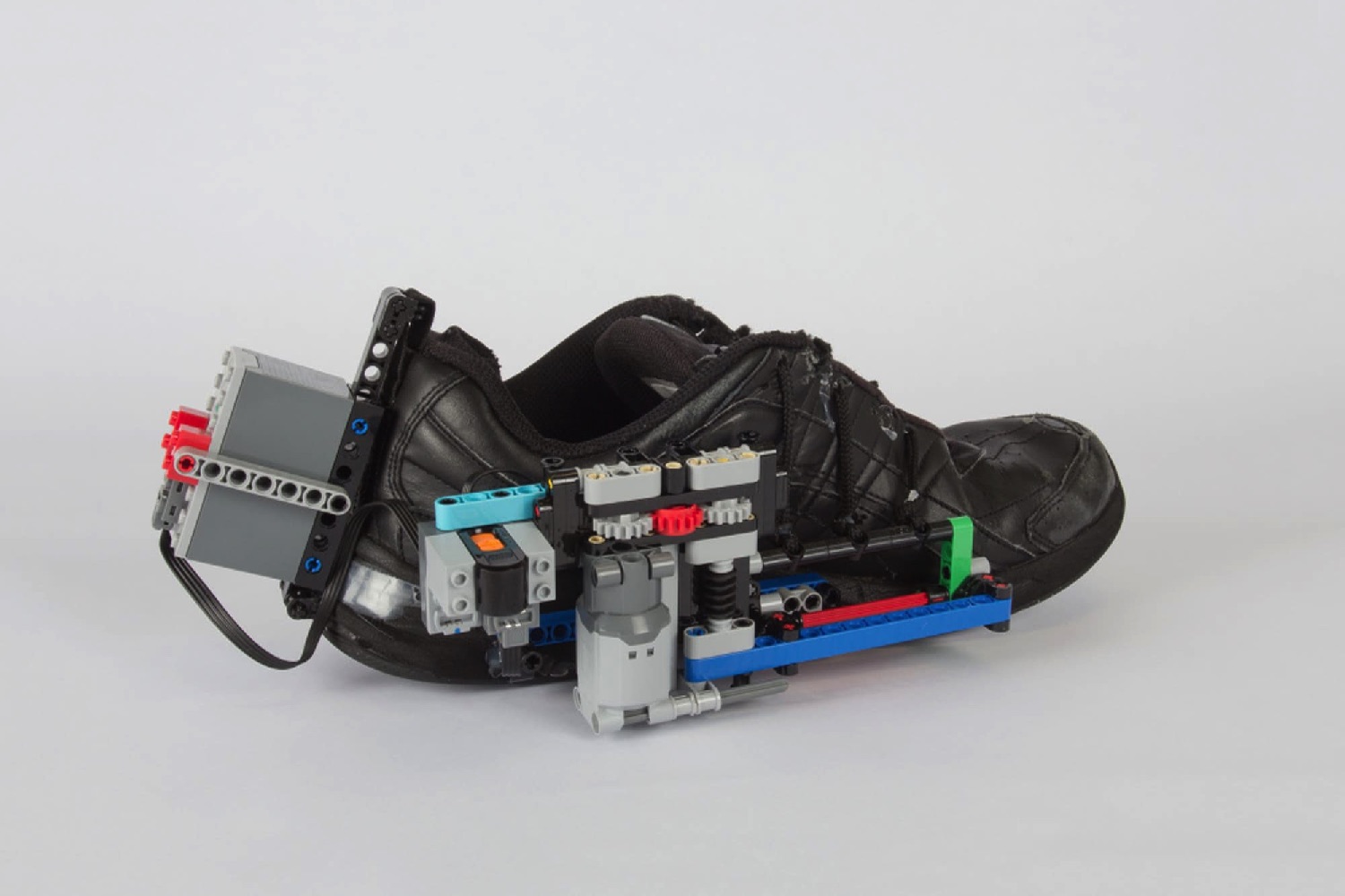 self lacing lego shoes legoshoe2