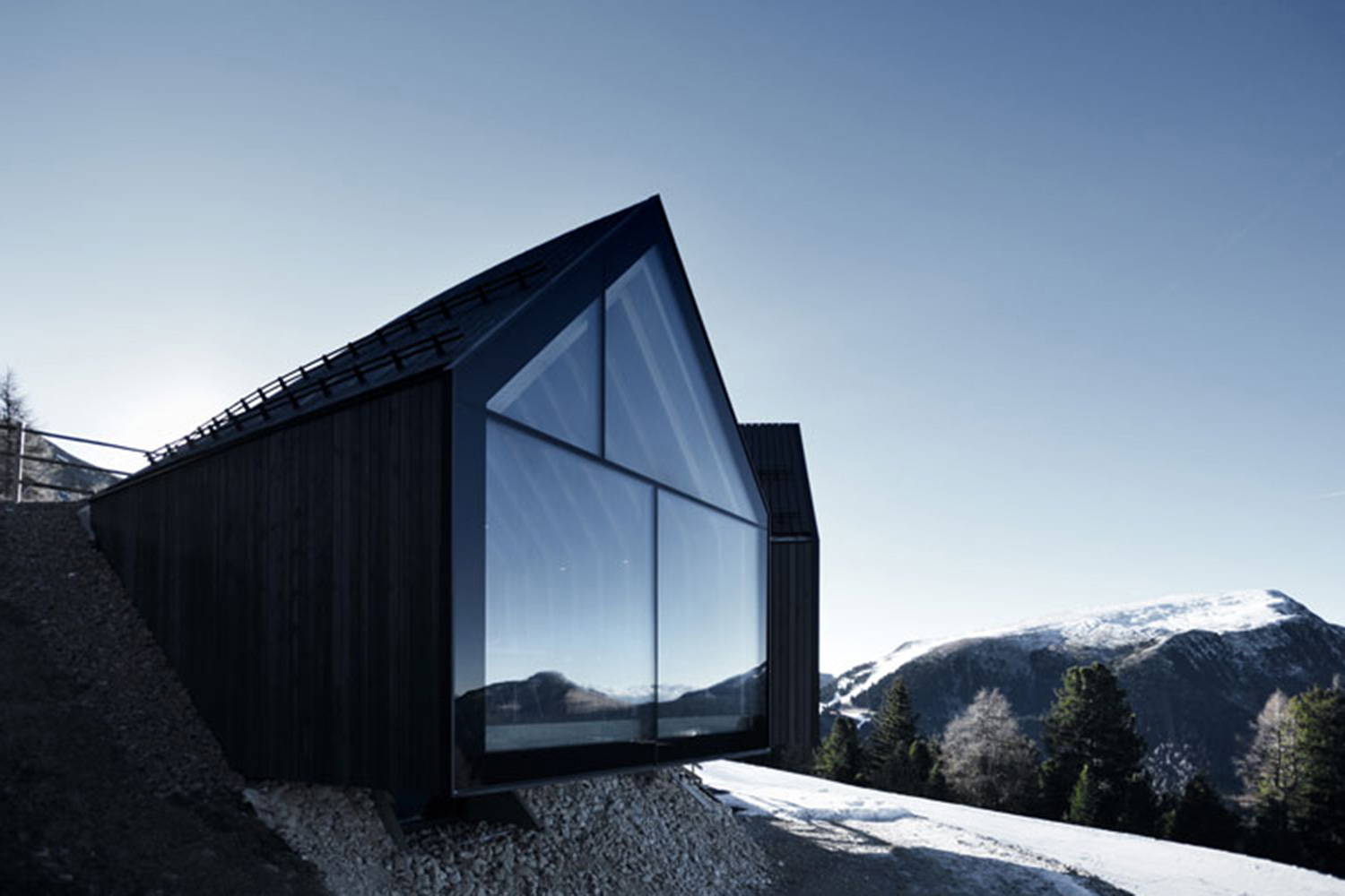 oberholz mountain hut italy peter pichler architecture 4