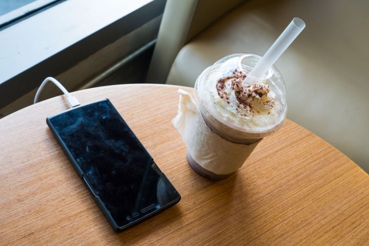 cafe owner charging extra for smartphone phone
