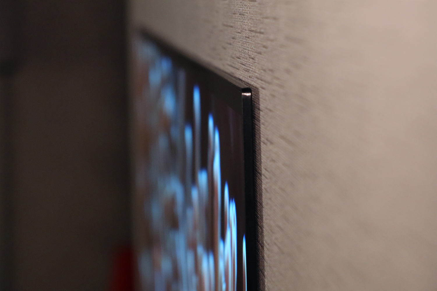 LG Signature OLED65W7P W7 Wallpaper OLED TV Review | Digital Trends