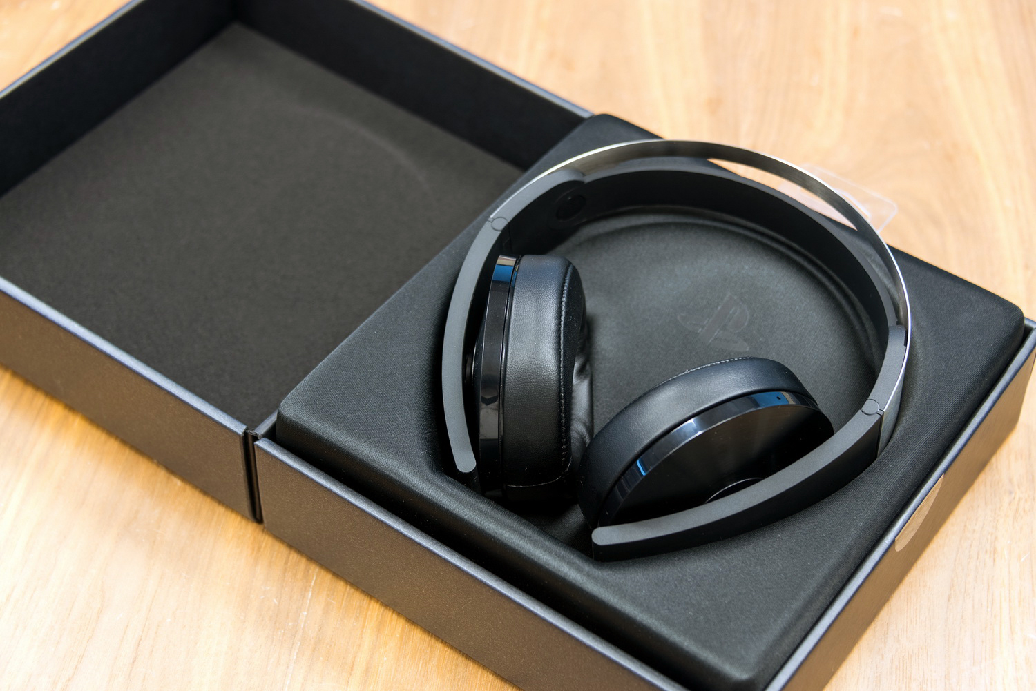Sony Platinum Wireless Headset Review | Trends