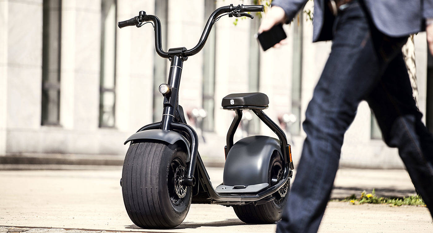 scrooser electric scooter minimalist design urban transport outdoor 12