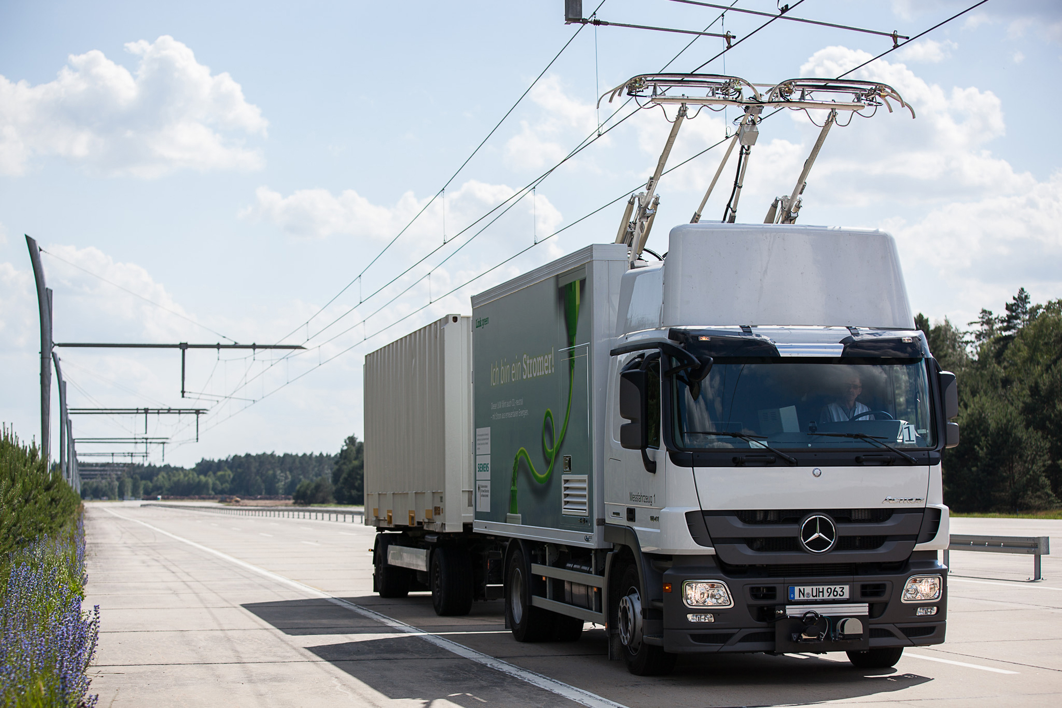 siemens electric trucks freight 4