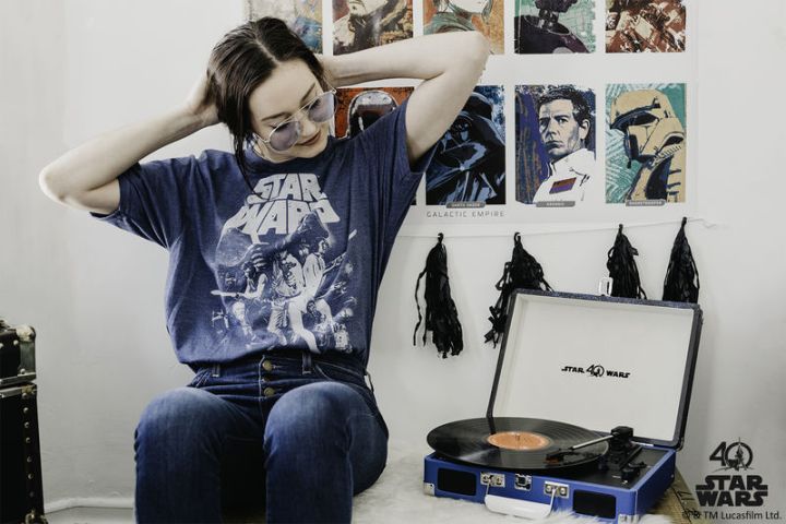 crosley star wars turntable record store day