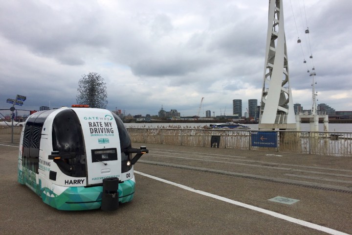 driverless shuttles being tested in the uk gateway shuttle trials
