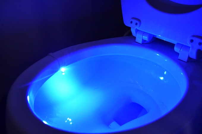 illumibowl toilet light 1