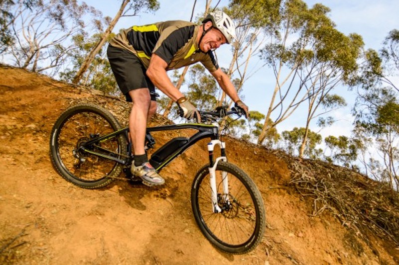 iZip Tempts Mountain Bikers With Full 