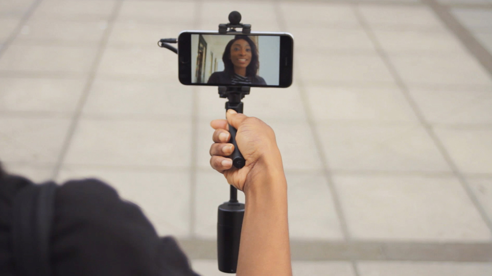 smoovie launches minirig portable studio kickstarter selfie