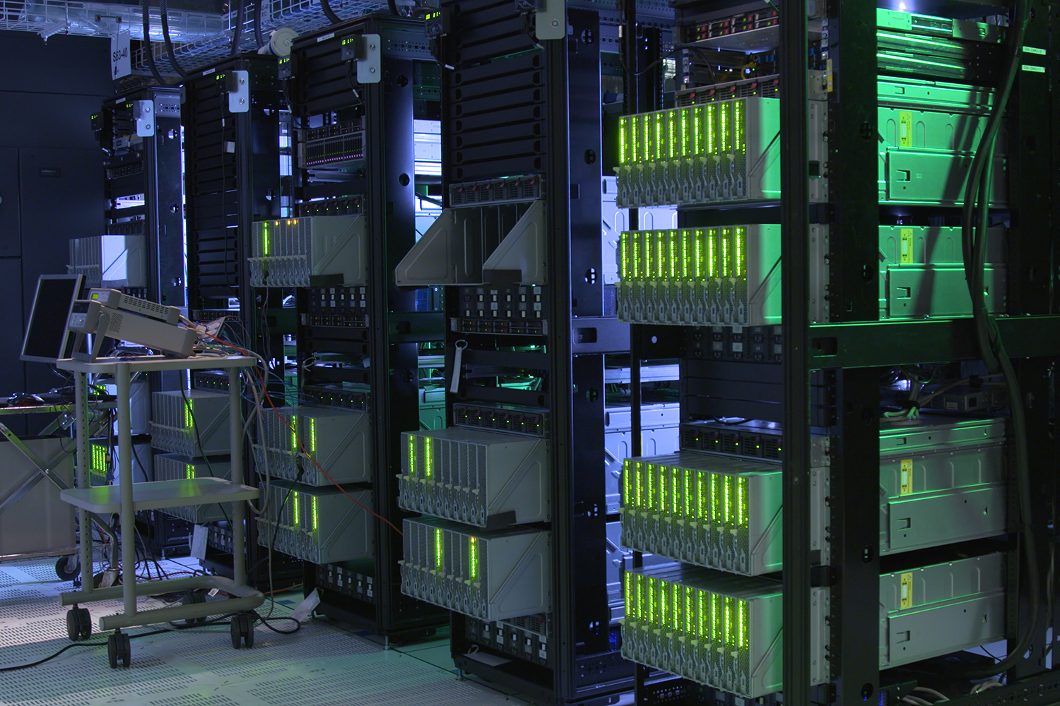 HPE Announces 160TB Prototype Computer, Is Looking For Partners ...