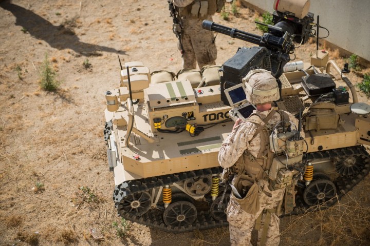us marines machine gun robot tablet 2000x1335 q95