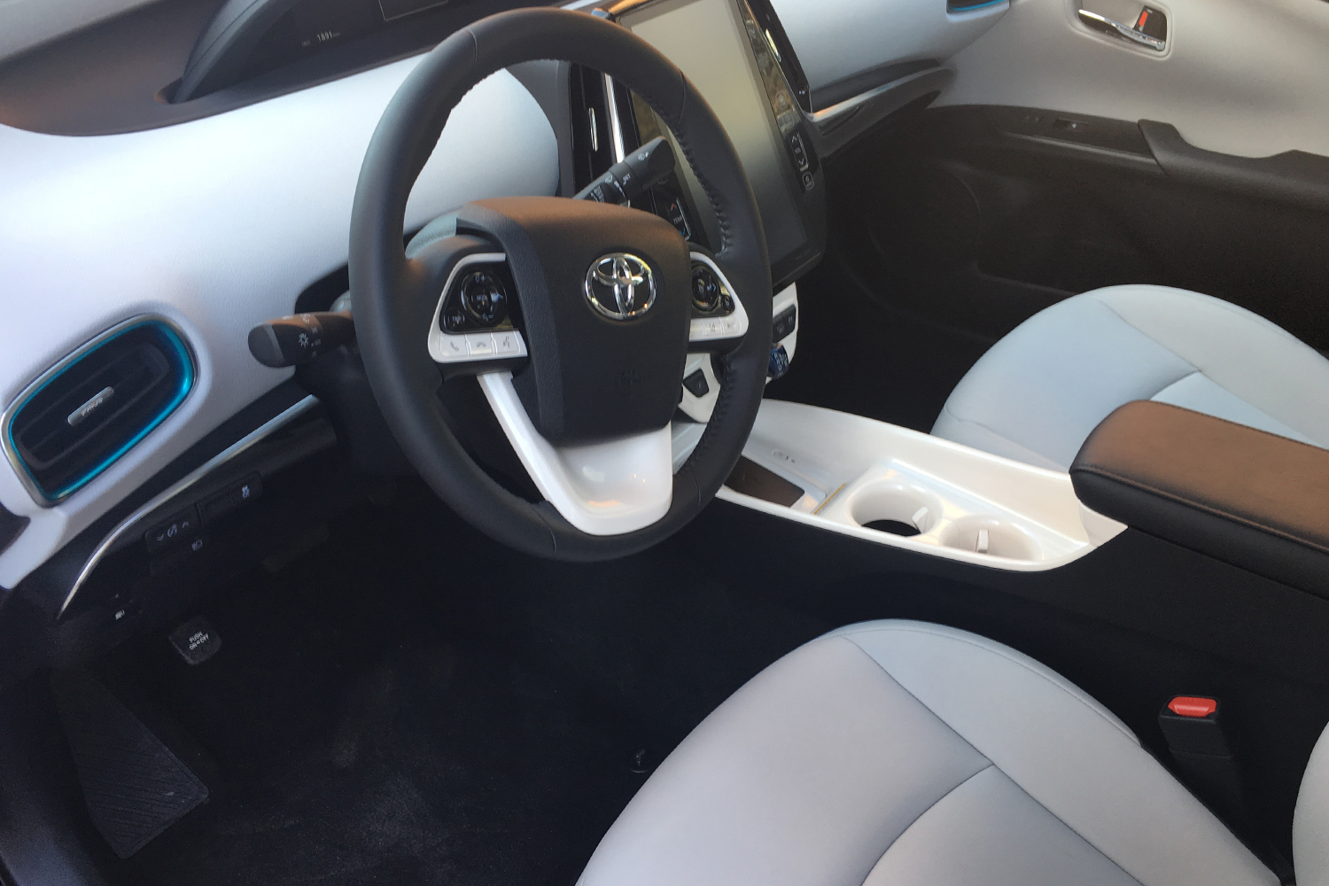 2017 Toyota Prius Prime Review
