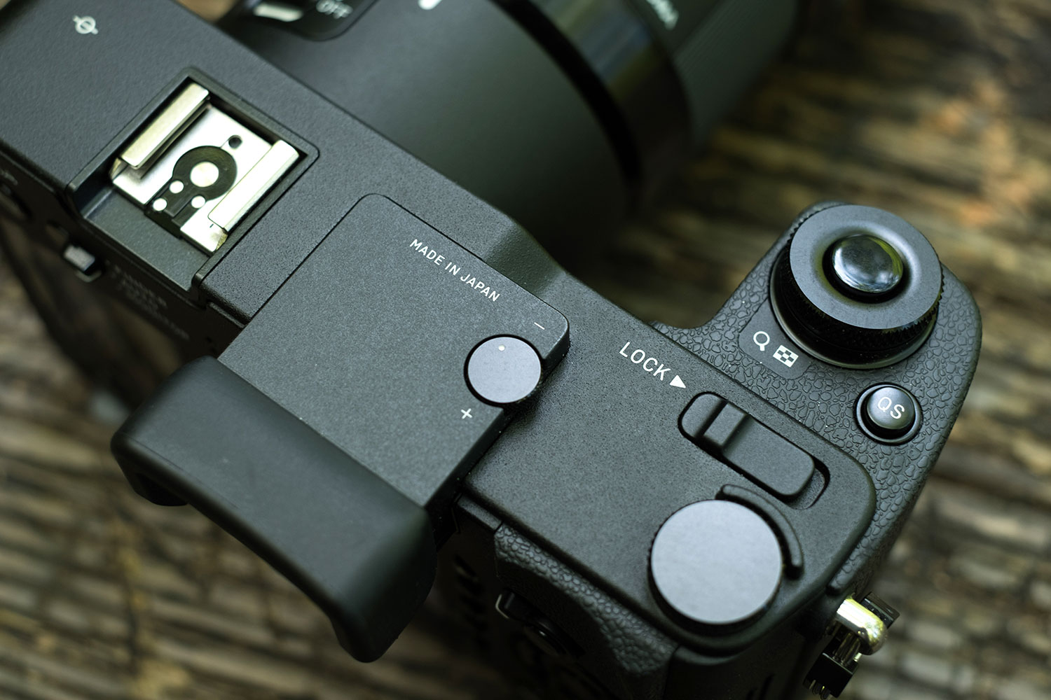 Sigma SD Quattro H Review: For those who love the process of 