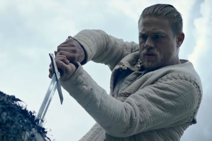 Charlie Hunnam in King Arthur: Legend of the Sword.