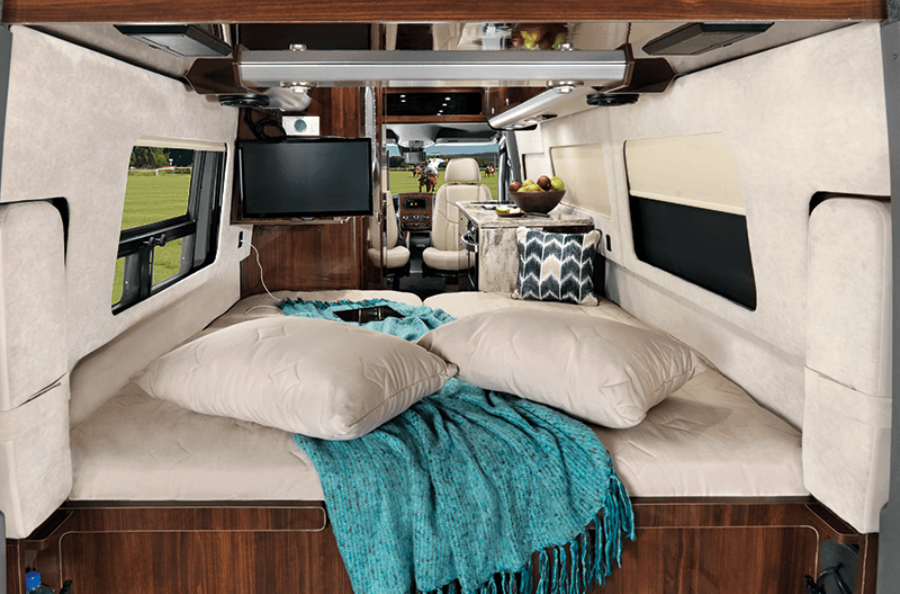 airstream interstate grand tour ext queen bed
