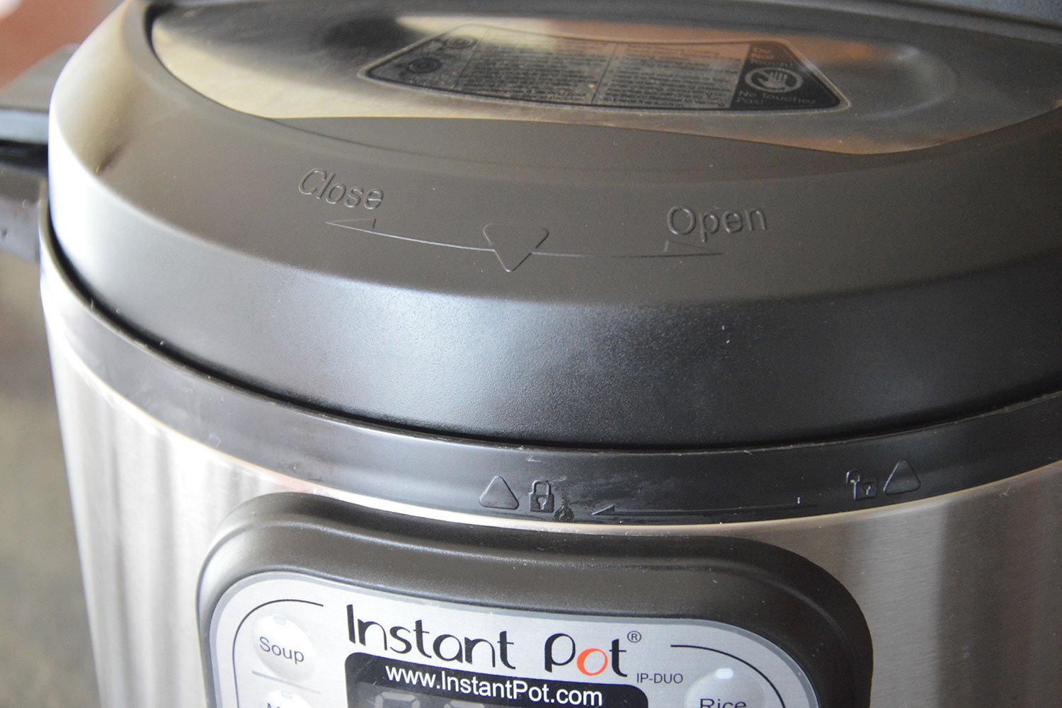 How to Use the Instant Pot IP-Duo Pressure Cooker 