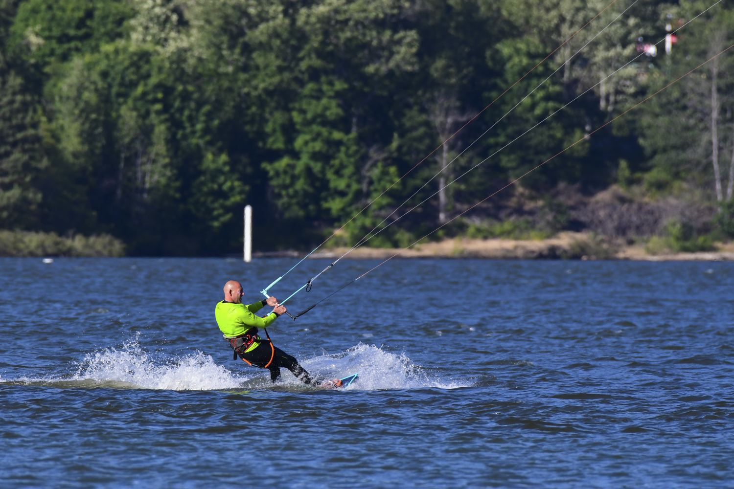 Kiteboarder sample shot from the D7500