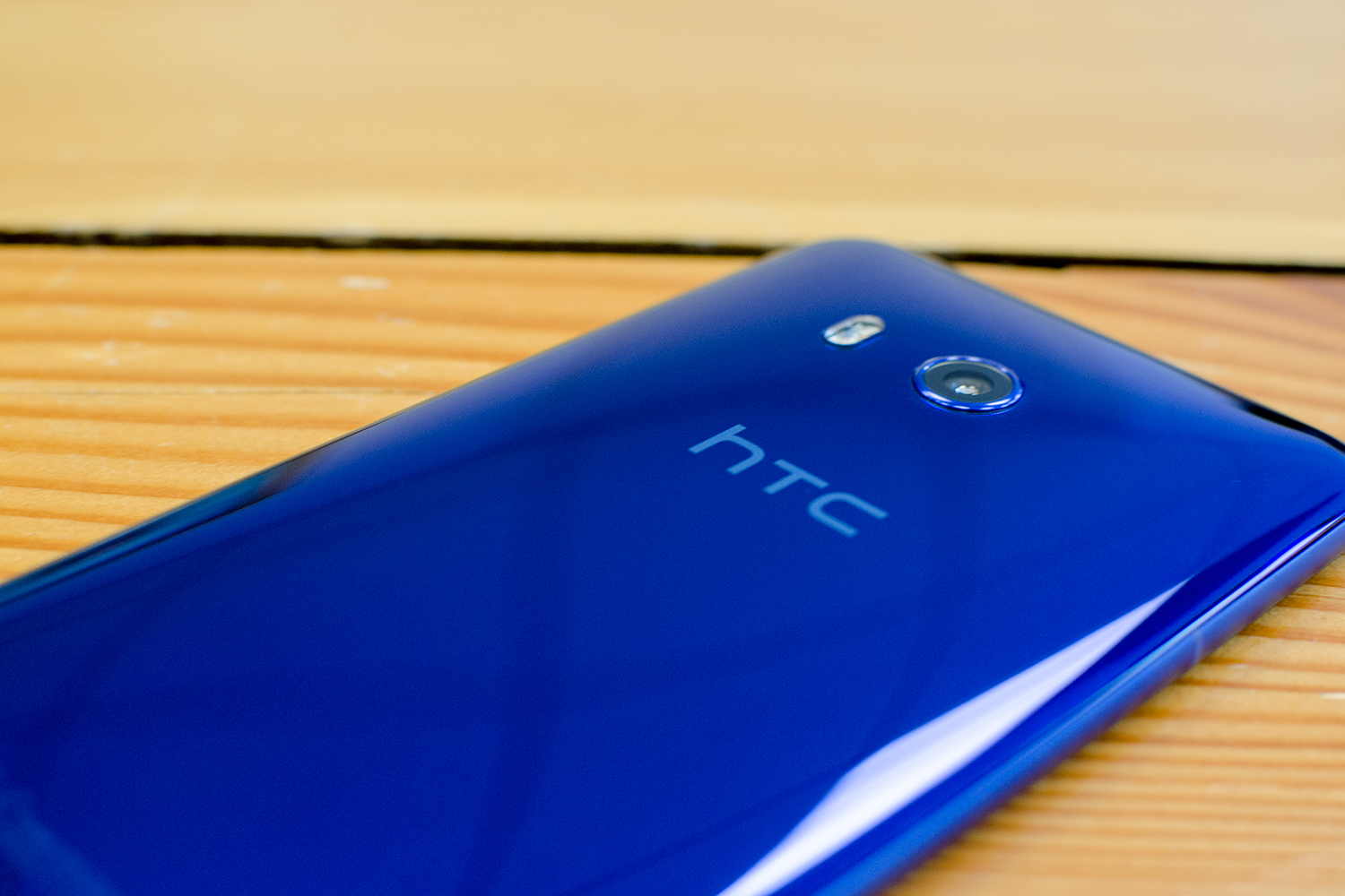 Sony Xperia XA2 Vs. HTC U11 Life, Specs Comparison