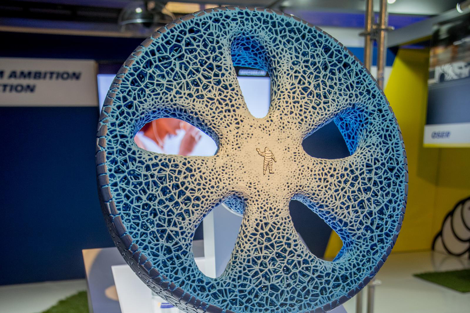 michelin visionary concept 3d printer tire front texture