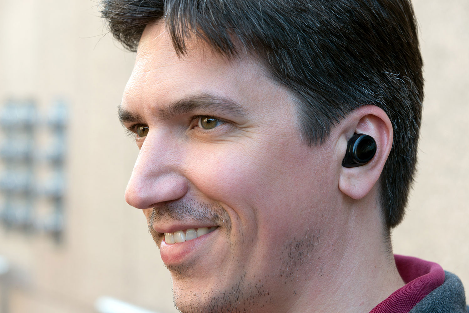 Bragi's Dash Pro Earbuds Can Translate Languages in Real Time