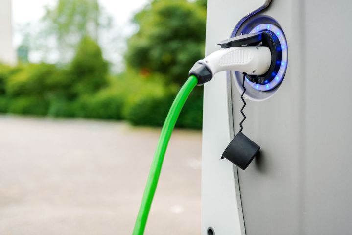 France Gas Ban EV Charging