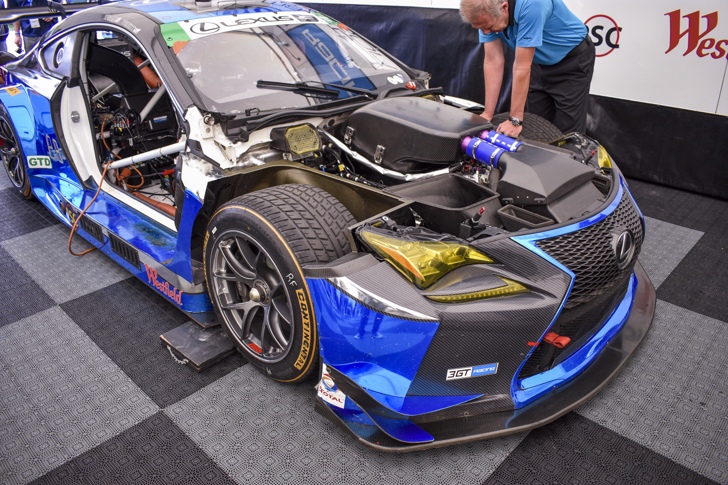 Front of the Lexus RC F GT3 angled to the right showing off the right wheel and engine