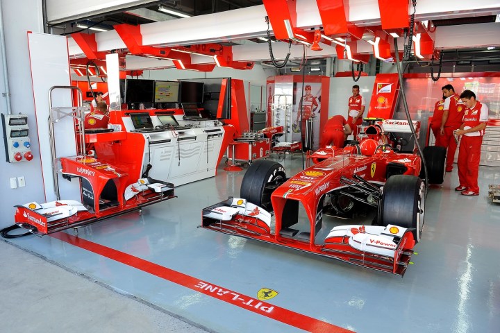 Ferrari F1 garage 2013