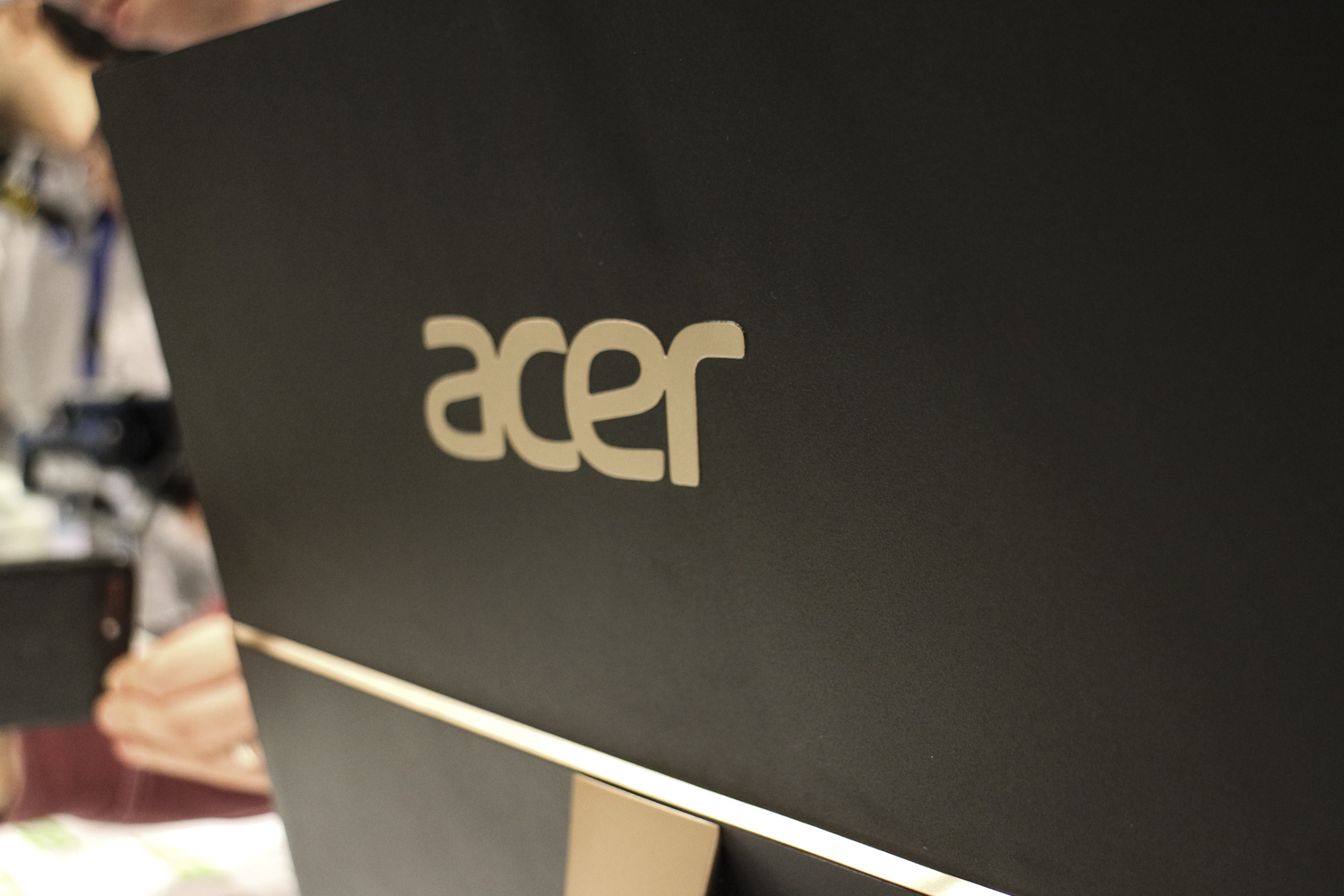acer announces new laptop lineup at ifa 2017 aspire s24 ifa2017 14278
