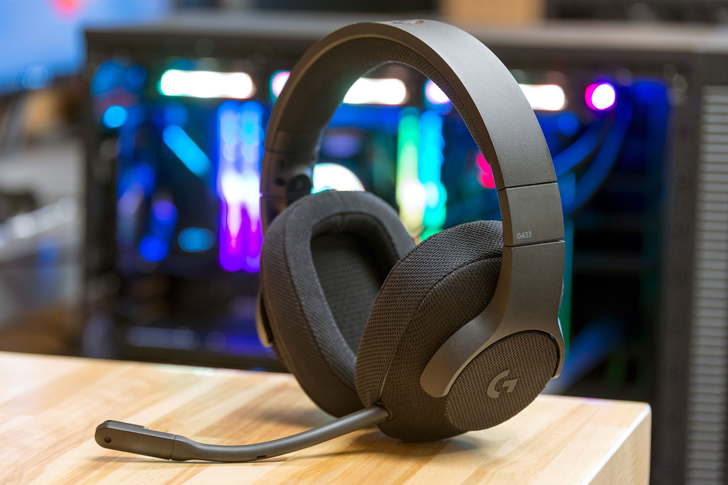 Kamer Nieuwsgierigheid beschaving Logitech's G433 Gaming Headset Looks Better Than It Sounds | Digital Trends