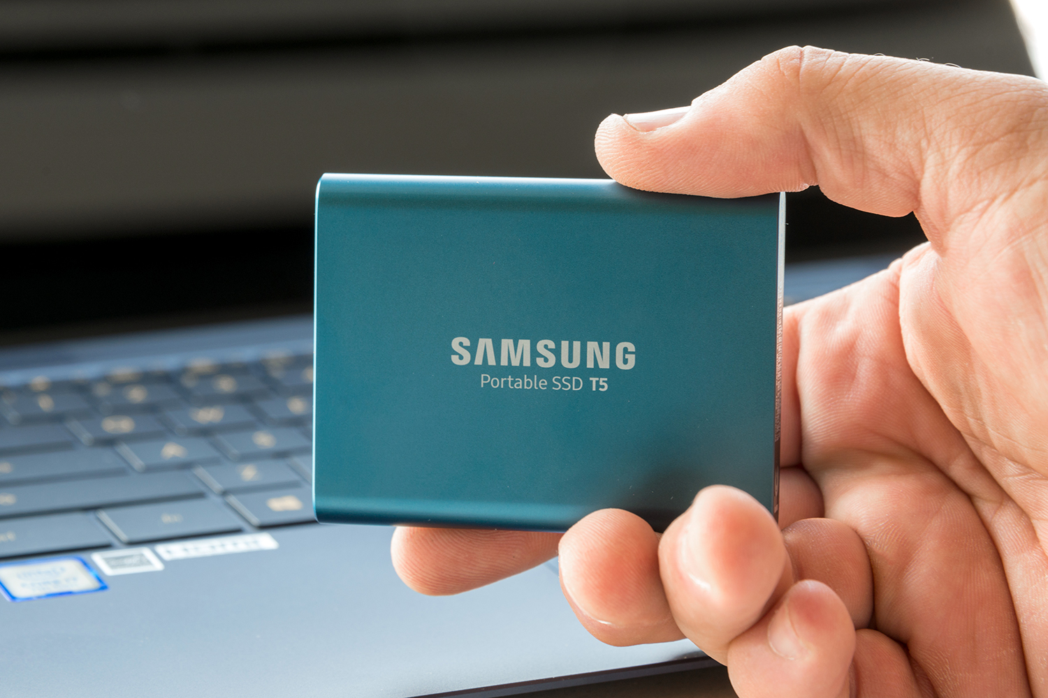 samsung t5 ssd review scale