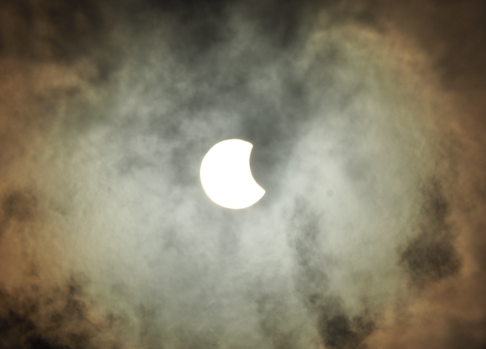 best solar eclipse photos olympus digital camera