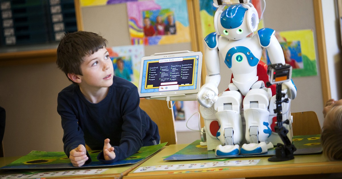 Can AI robots help with teacher shortages?