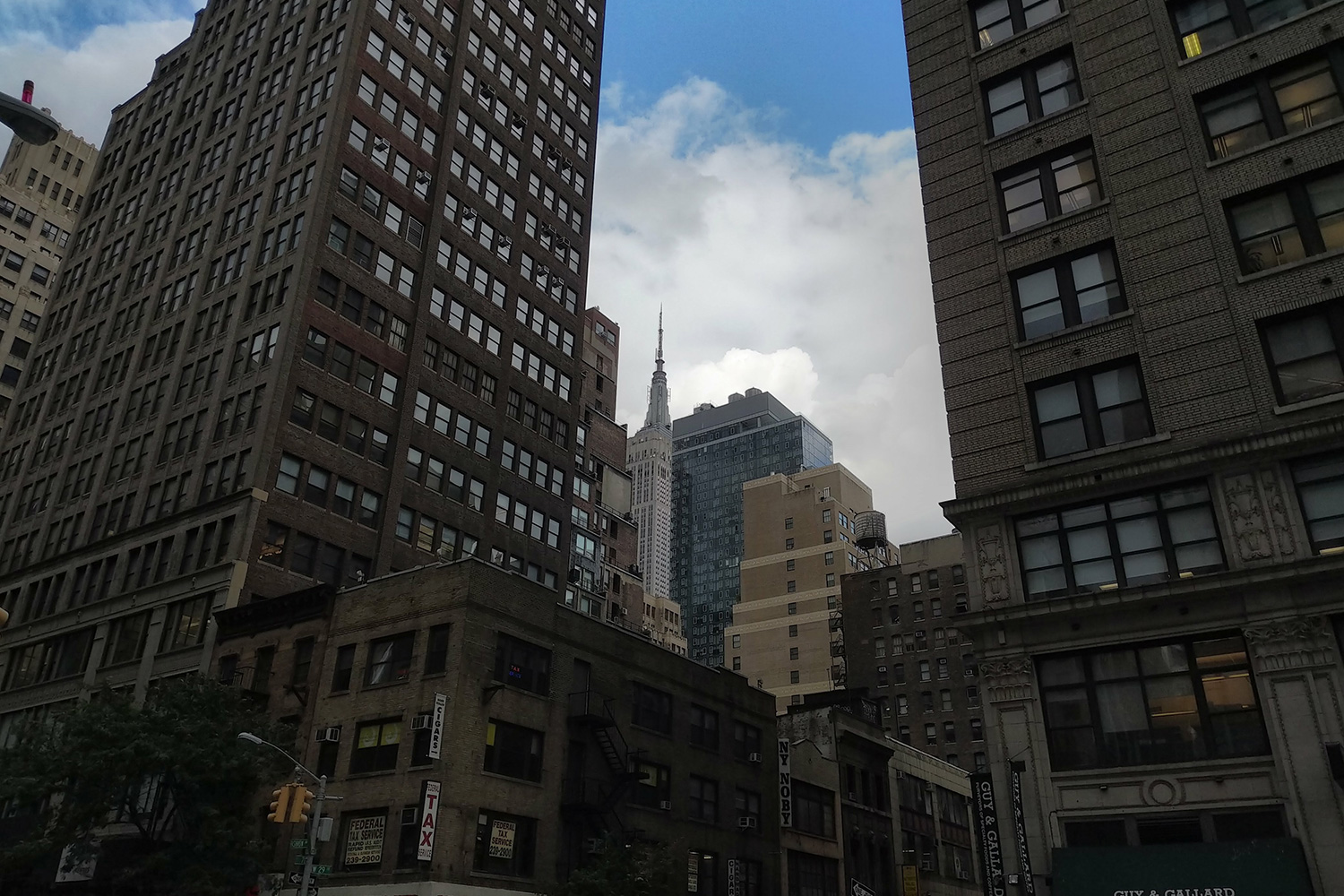 Essential Phone review camera samples nyc buildings